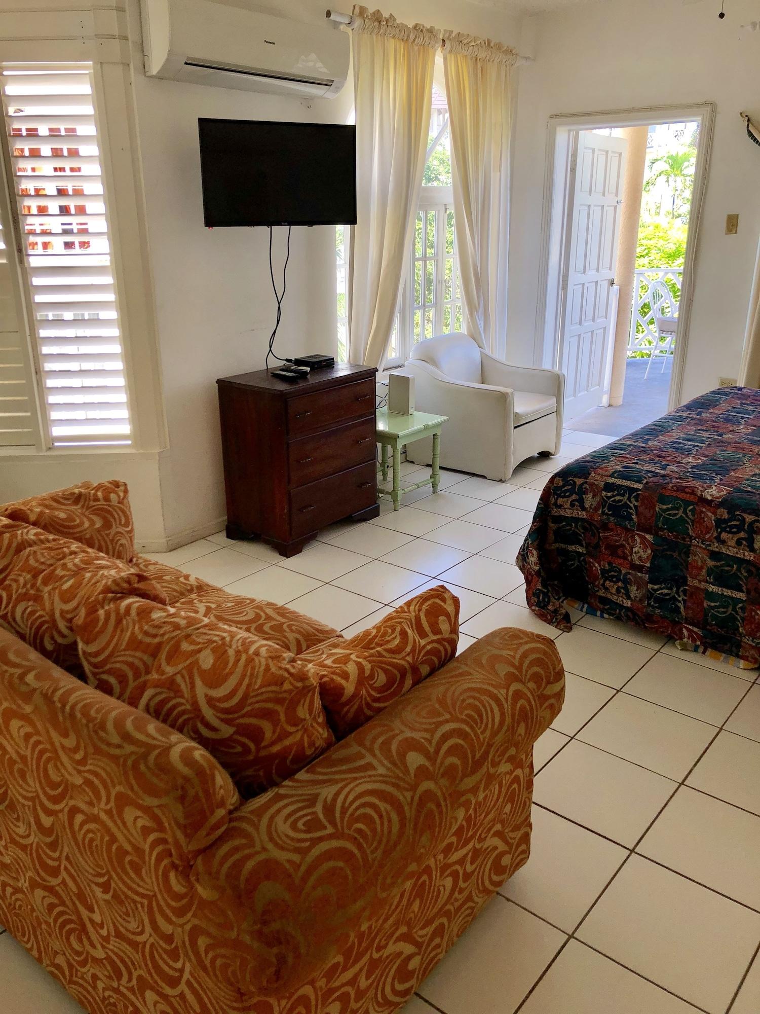 Skycastles Condominiums Ocho Rios Exteriér fotografie